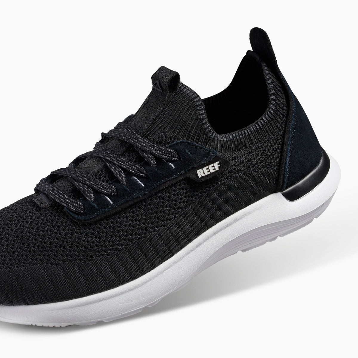 Swellsole Valle - Black - Down the Line 2 View