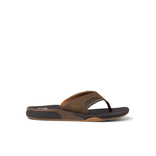 Cushion Fanning sandal facing right with anatomical arch support, soft-rebound cushioning, beach-inspired comfort design.